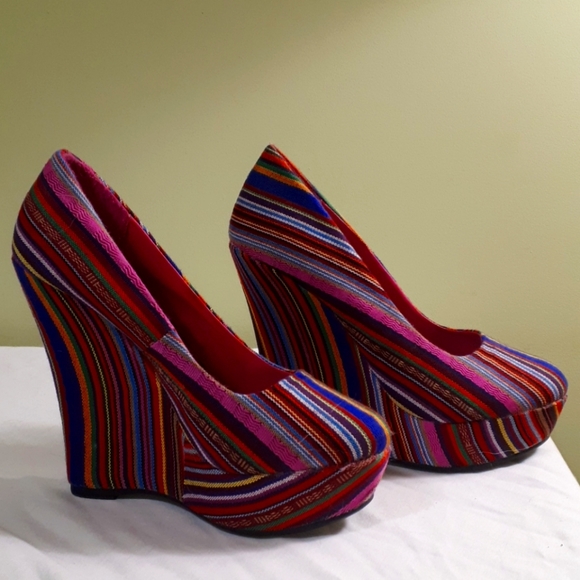 Womans Wedges,3 Inch,Size 6.5 - Picture 3 of 5
